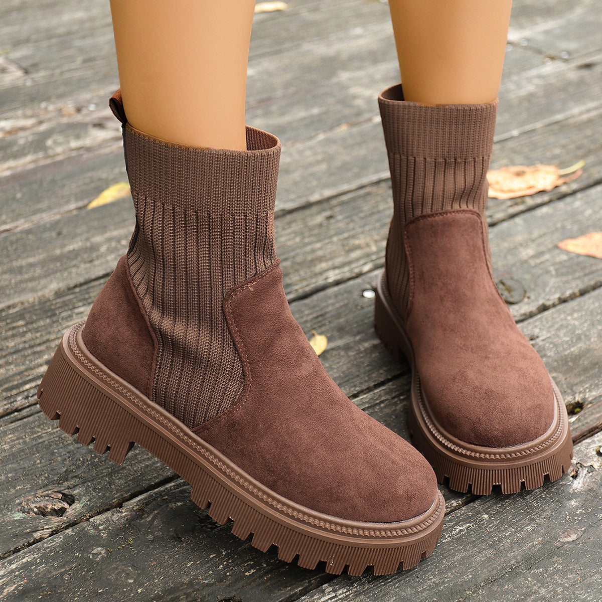 New Autumn Women's Outdoor Fashionable, Comfortable, and Casual Boots